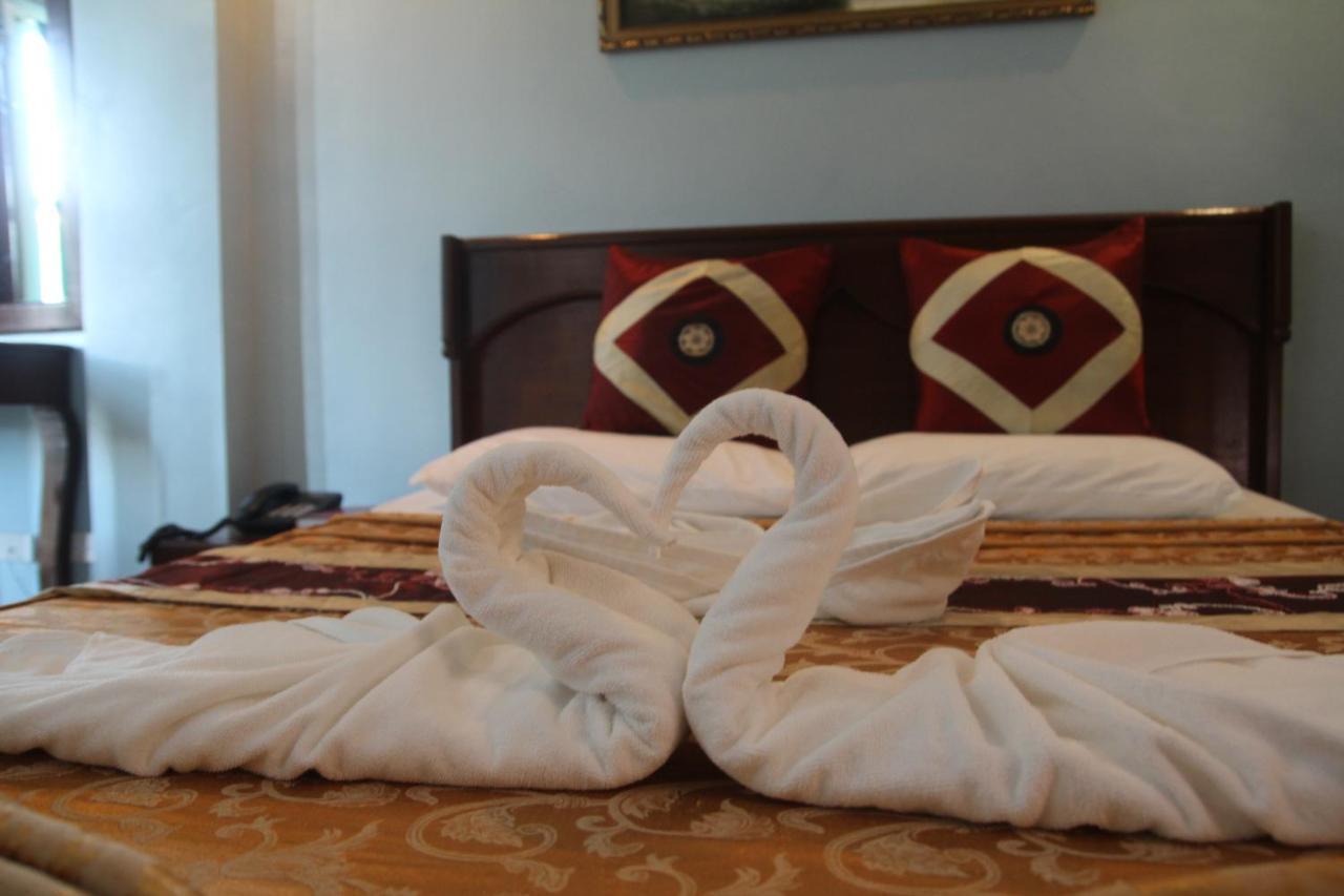 Bora Sky Hotel Balabag  Екстер'єр фото